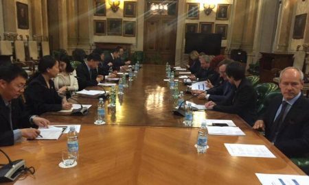 La via della seta passa per lo spazio