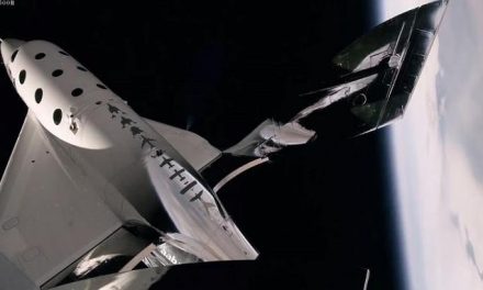 VSS Unity supera Mach 2