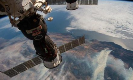 Iss, perdita di pressione per un buco di 2 millimetri