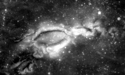 Luna magnetica, passato vulcanico