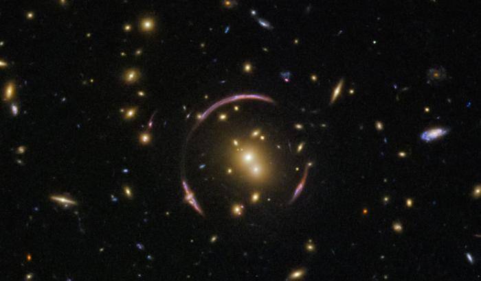 ‘Anello’ cosmico per Hubble