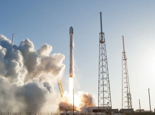 La Nasa certifica il Falcon 9 per le missioni prioritarie