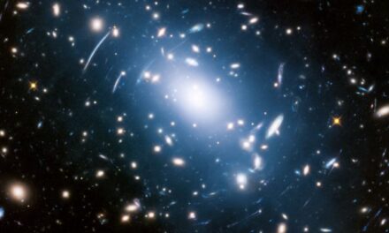 Hubble fa luce sulla materia oscura