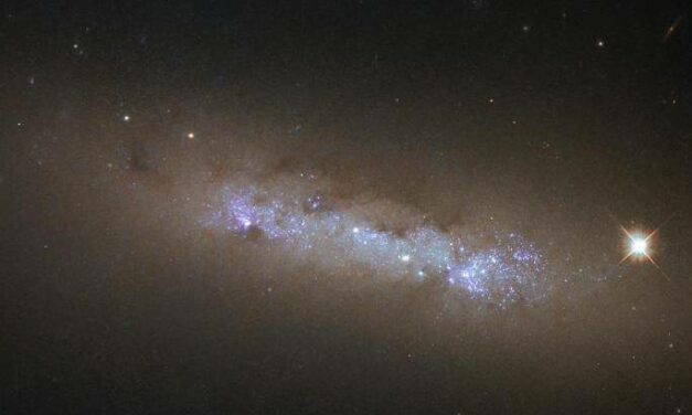 Hubble ‘punta’ Ngc 4248