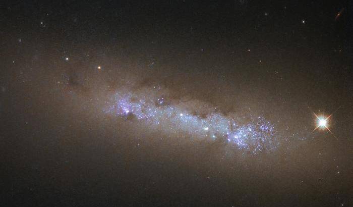Hubble ‘punta’ Ngc 4248