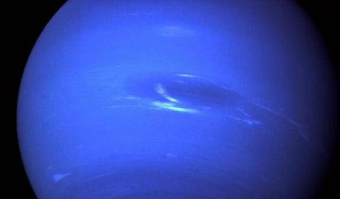 Il ‘meteo’ di Hubble per Nettuno