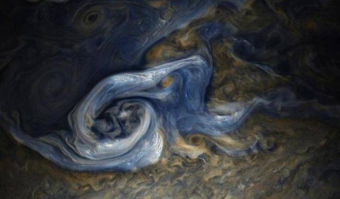 Juno, tra le braccia del ciclone