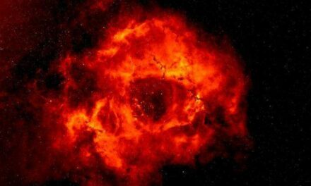 La Nebulosa Rosetta apre il suo ‘cuore’