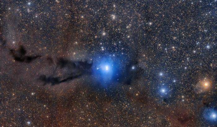 Lupus 3, nebulosa dark dal cuore brillante