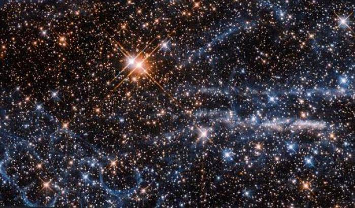 Un Favo e una Tarantola per Hubble