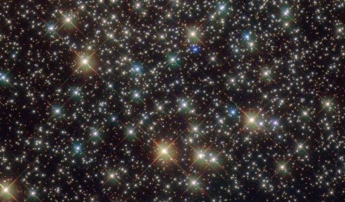 Un cluster ‘velocista’ per Hubble