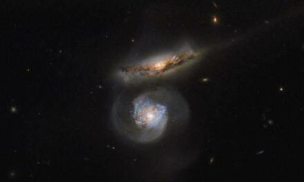 Un megamaser d’acqua per Hubble