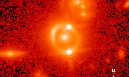 Un quasar doppio per misurare l’espansione dell’Universo