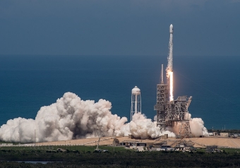 SpaceX, week end da record