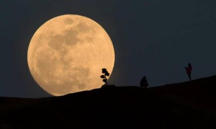 Obiettivo Luna, la Nasa si allea alla Cina