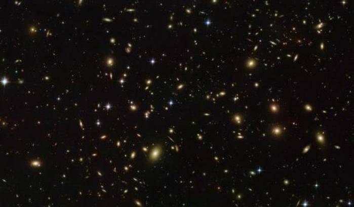 ‘Lucciole’ spaziali per Hubble