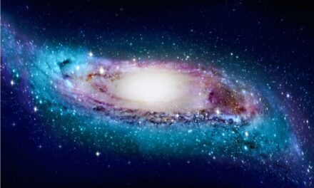La ‘piega’ della Via Lattea