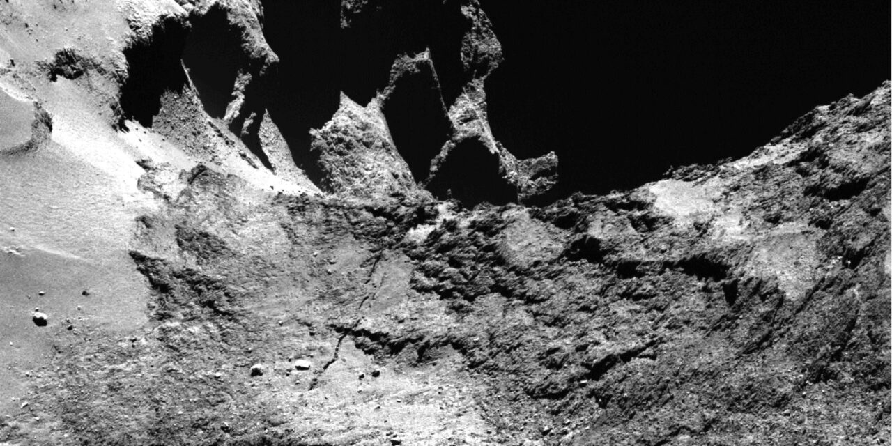 Il collo stressato della cometa di Rosetta