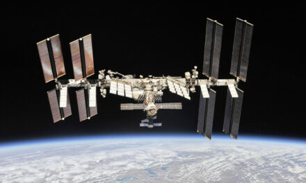 Lotta ai superbatteri sulla ISS: una fodera li distruggerà