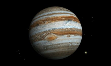 Il campo magnetico di Giove muove le acque di Europa