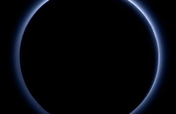 Plutone, atmosfera a rischio