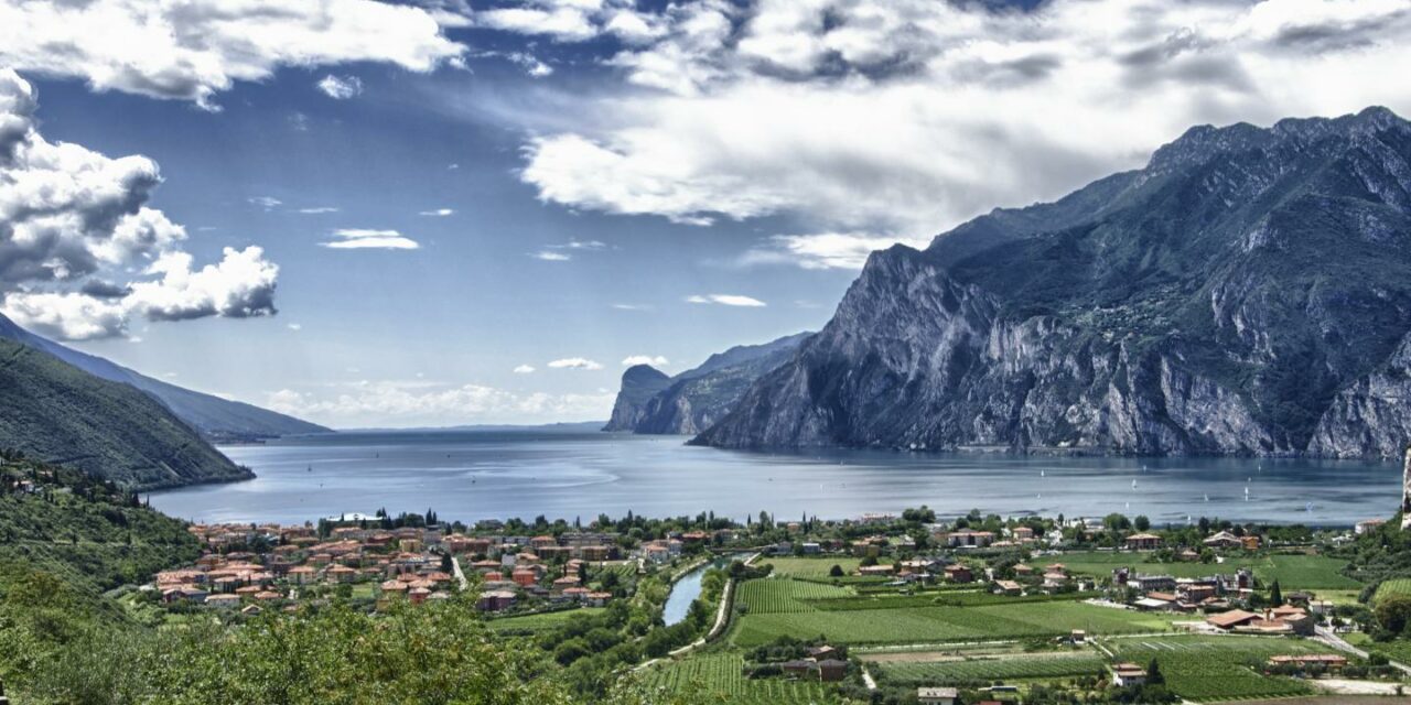 Gli effetti della rotazione terrestre sul Lago di Garda