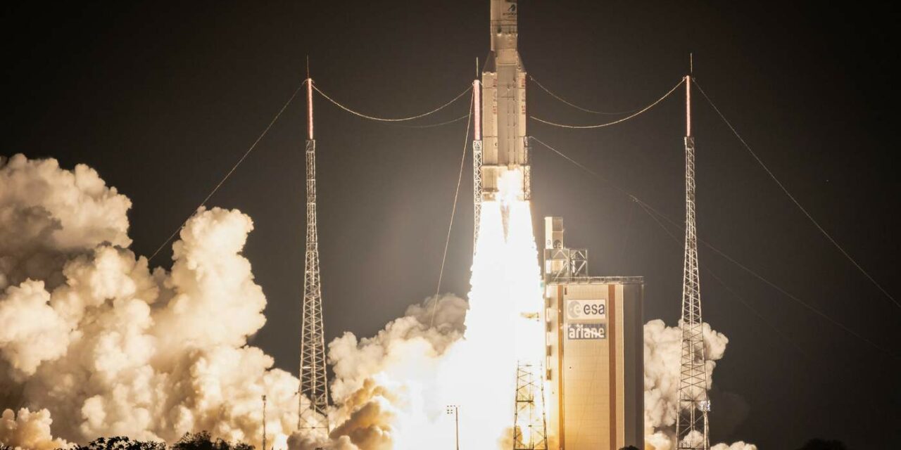 Ariane 5 torna a lanciare