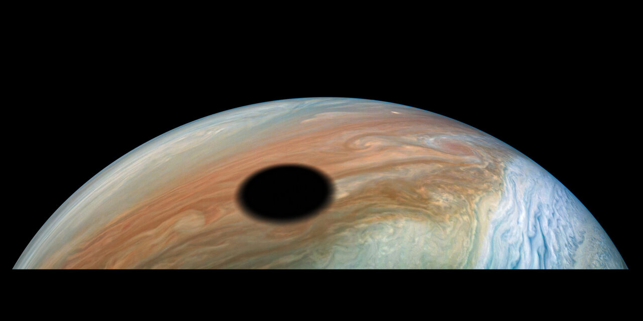 L’ombra di Io su Giove