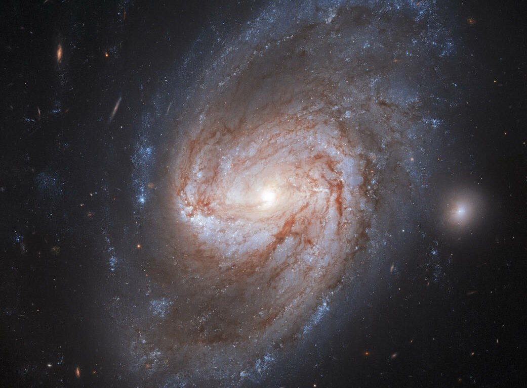 Una galassia molto luminosa per Hubble