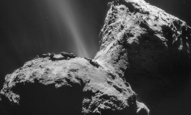 Rosetta e l’aurora ultravioletta sulla cometa 67P