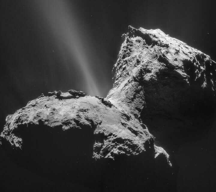 Rosetta e l’aurora ultravioletta sulla cometa 67P