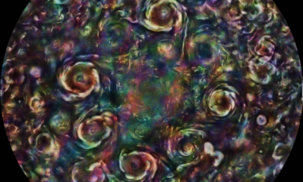 Juno: i colorati vortici di Giove