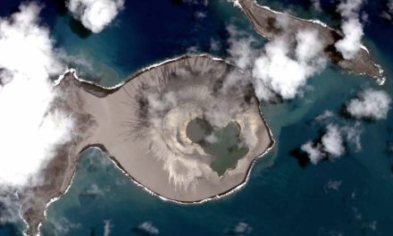 AsiTv Replay: L’evoluzione di Hunga Tonga-Hunga Haʻapai, secondo i satelliti