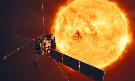 Solar Orbiter in marcia verso il Sole