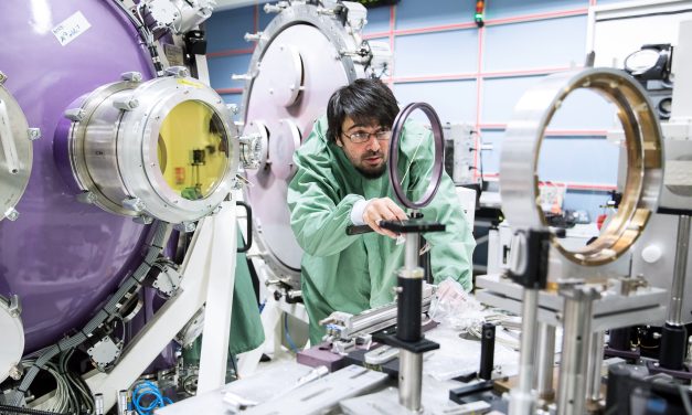 Laser e schiuma per ‘creare’ stelle in laboratorio