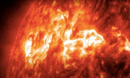 Un’eruzione solare di classe M, durata 3 ore