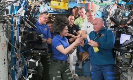 AstroSamantha alla guida della Iss