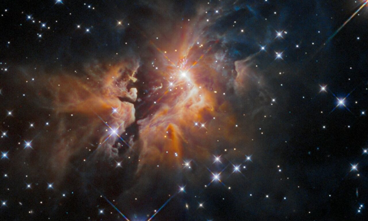 Un misterioso oggetto celeste