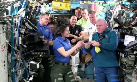 AsiTv Replay: AstroSamantha al comando della Iss