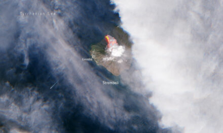 Lo sguardo delle Sentinelle sullo Stromboli