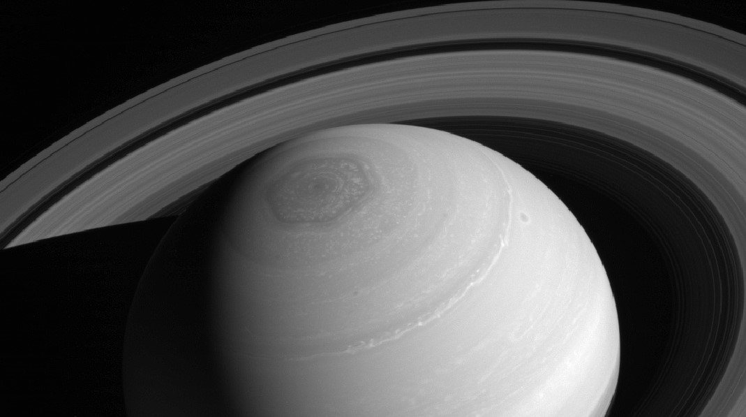 Saturno, anelli ancora in primo piano