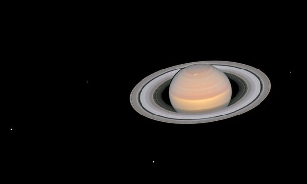 Record di lune per Saturno