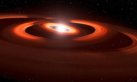 Una giovane stella è la culla di due pianeti 