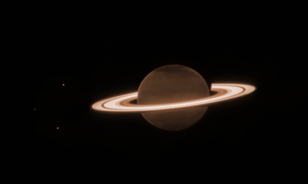 Saturno in posa per il Webb