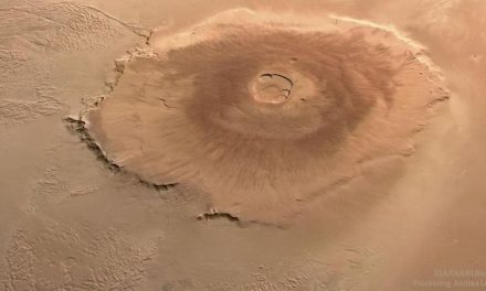 L’occhio di Mars Express sul Monte Olimpo