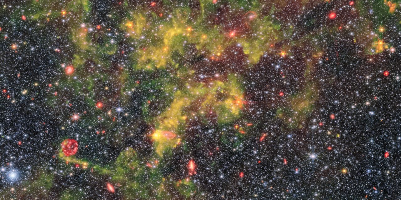 Lo ‘sguardo’ del Webb su una galassia irregolare