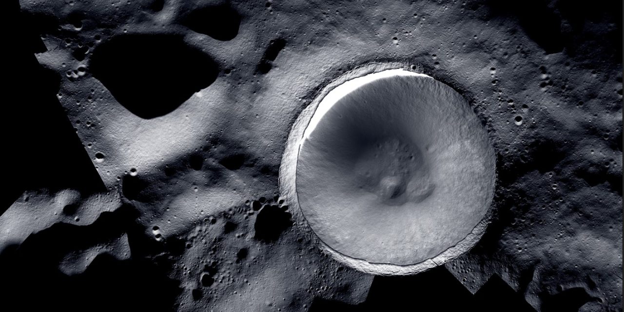 Due fotografi per un cratere