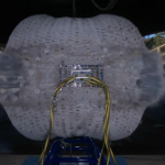 Test esplosivo per un modulo gonfiabile per stazioni spaziali