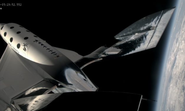 Terzo volo con astronauti privati per Virgin Galactic