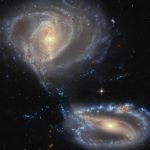 Un trio galattico ‘danzante’